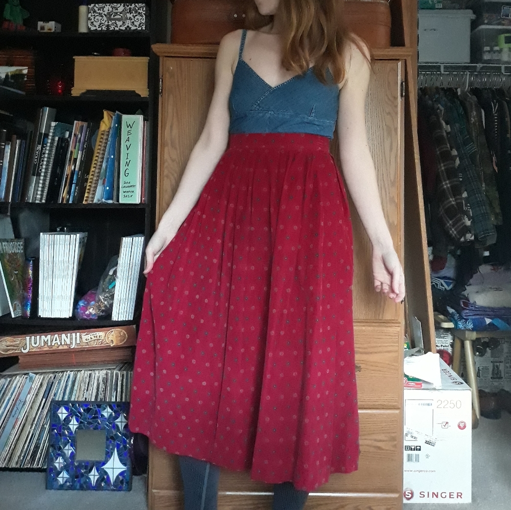 90s Walker & Lane Red Printed Corduroy Midi Skirt Size 8 Cotton Cottagecore - Picture 3 of 9